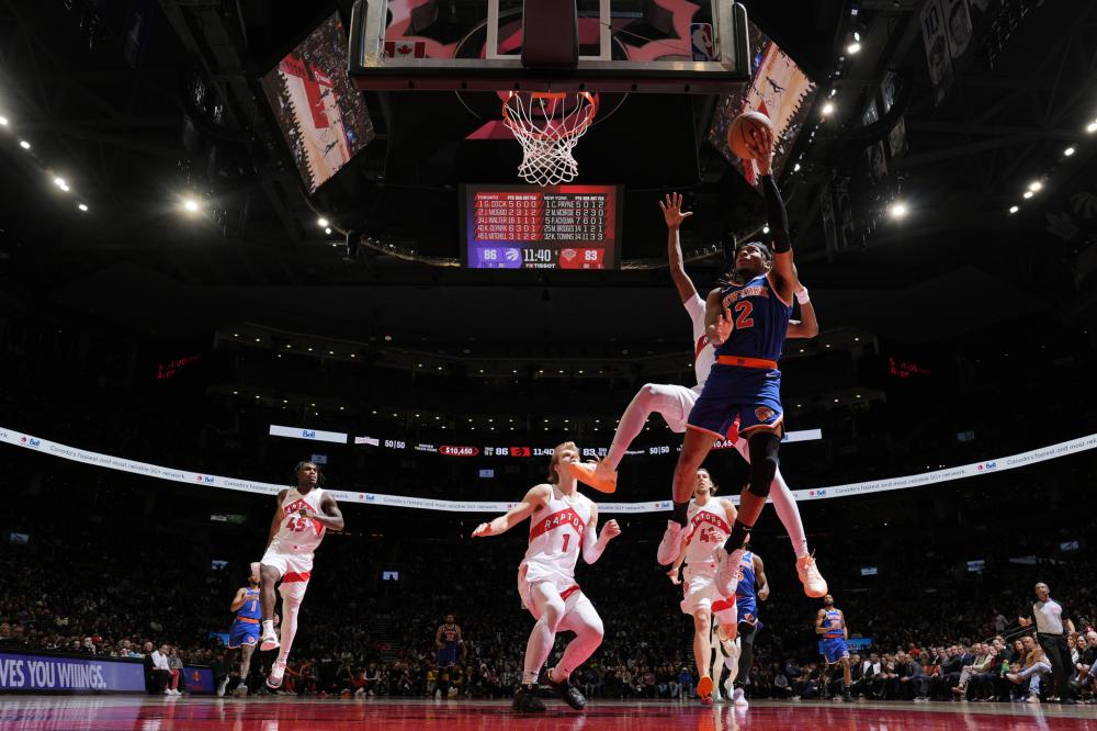 力压群雄 力压群雄